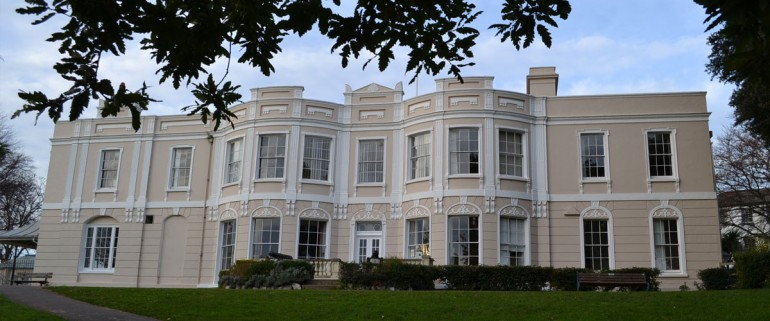 b14-bitton-house-slideshow-1